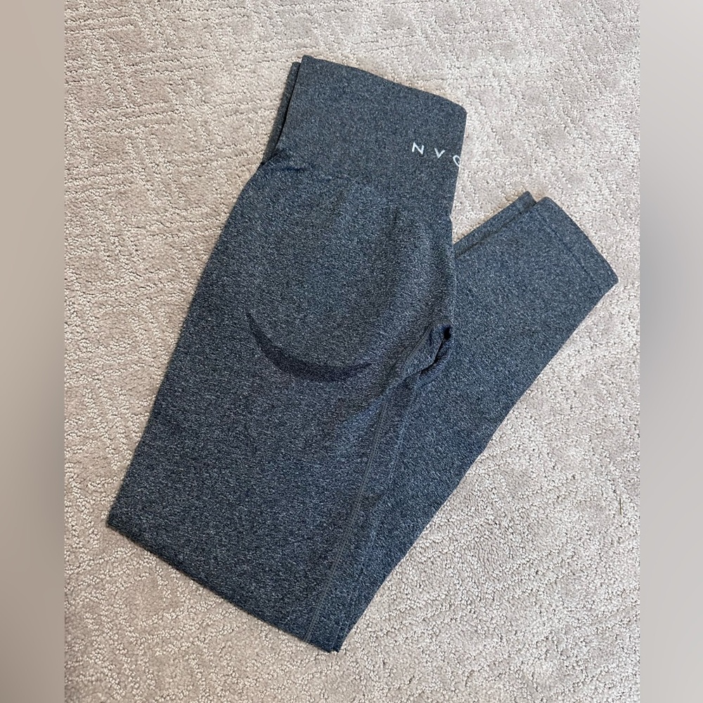 NVGTN contour leggings size S